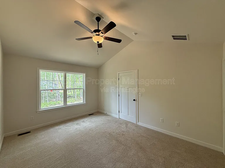 47 Birch Ln — Photo 9
