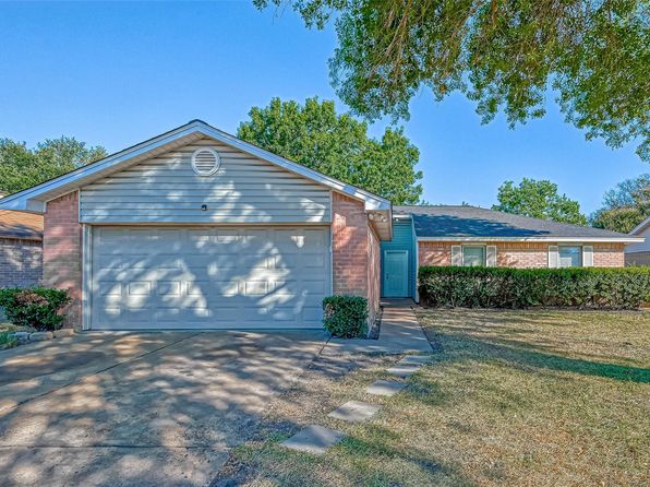24130 Silversmith Ln