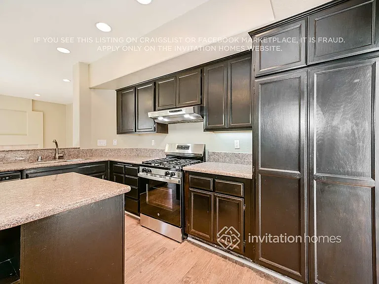 3112 Fulham Ct — Photo 6