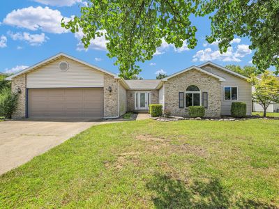 603 Laurel Dr, Saint Joseph, IL, 61873