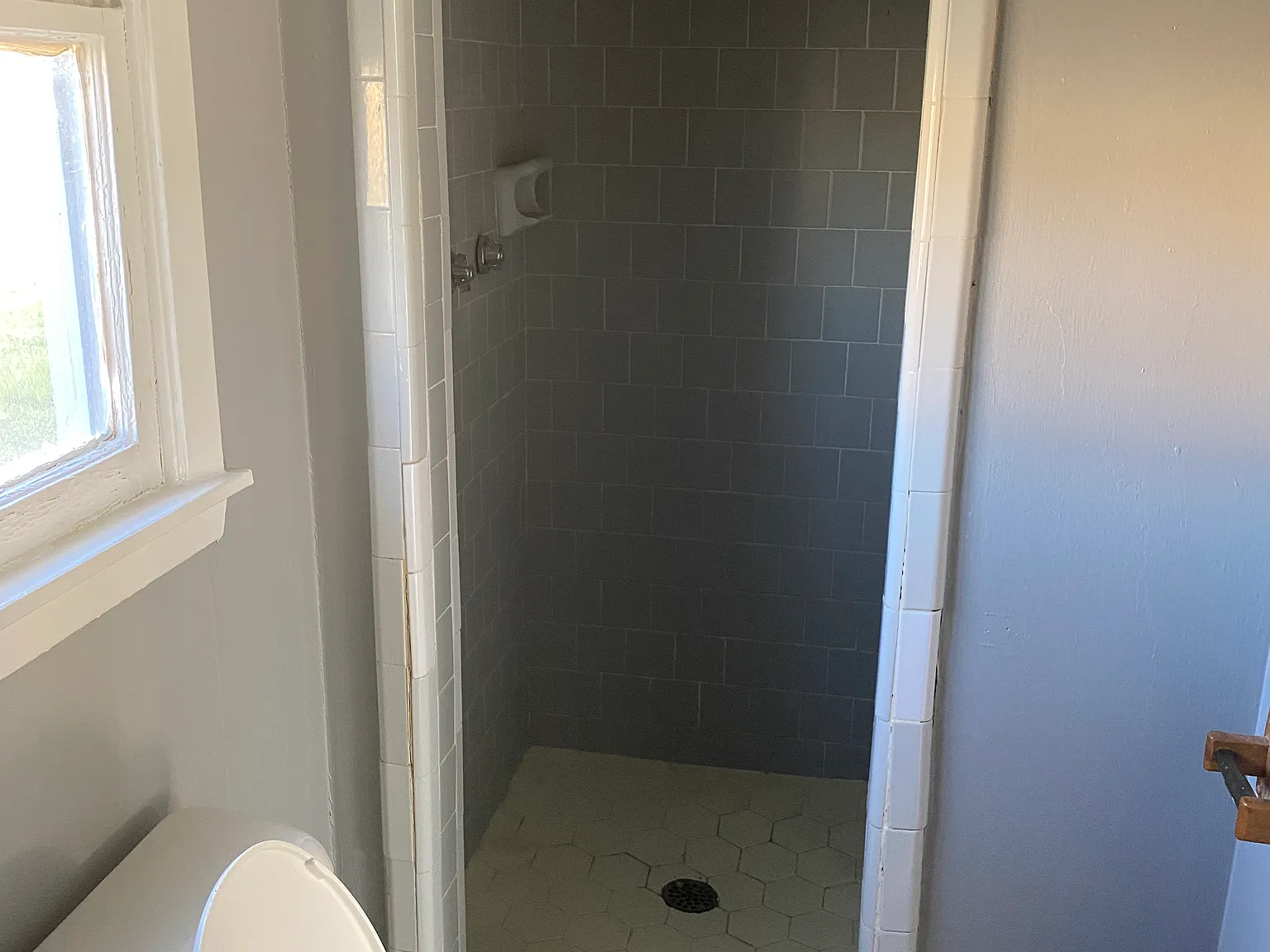 Studio, 275 sqft, $775 — Photo 3