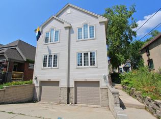 1741 N Warren Ave, Milwaukee, WI