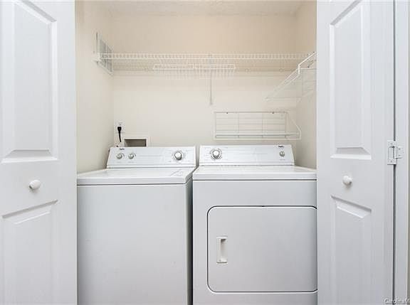 5th image of 14938 Deshler Ct