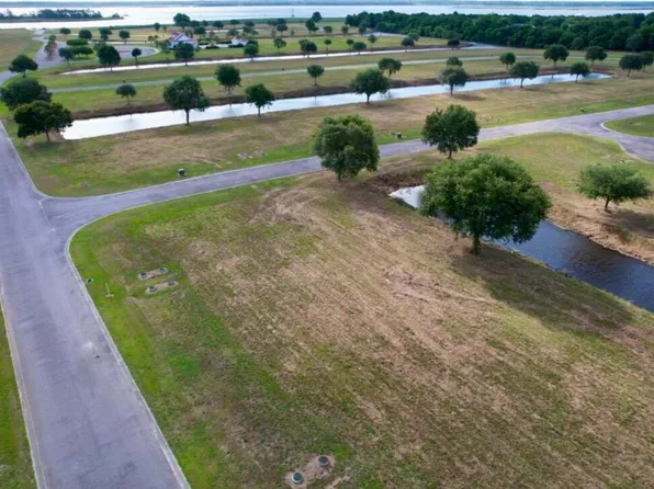 4 Cravens St, Georgetown, SC 29440