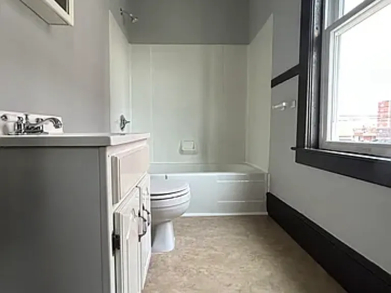 31 Chestnut St #2-C — Photo 12