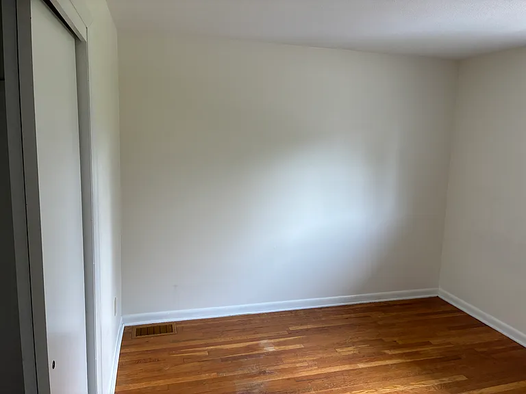 774 W Union St #5 — Photo 20
