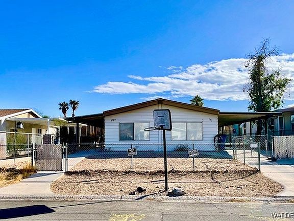 3rd image of 652 Palo Verde Drive