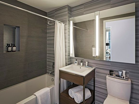 4th image of 605 W 42nd St APT 14R