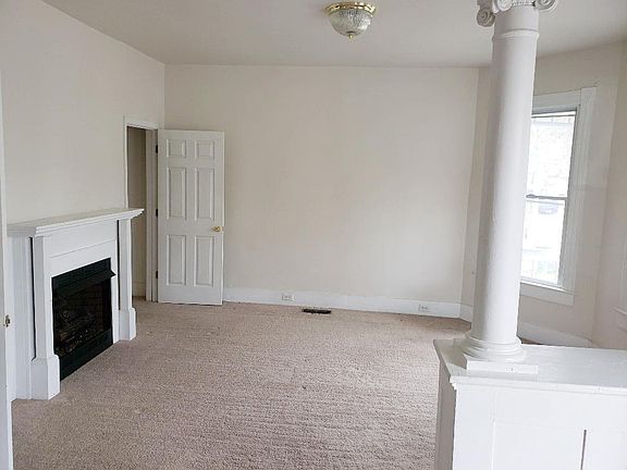 5th image of 425 Keswick St