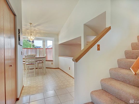 Inviting Front Entry