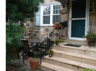 245 Le Carra Dr, Lansdowne, PA 19050