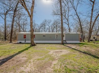 359 Cherokee Forest Ln, Livingston, TX 77351