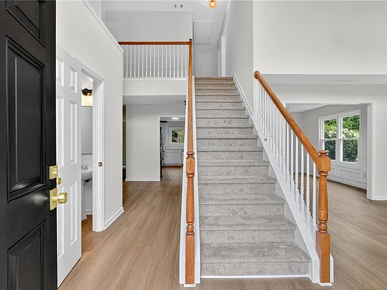 2845 Factor Walk Blvd — Photo 5