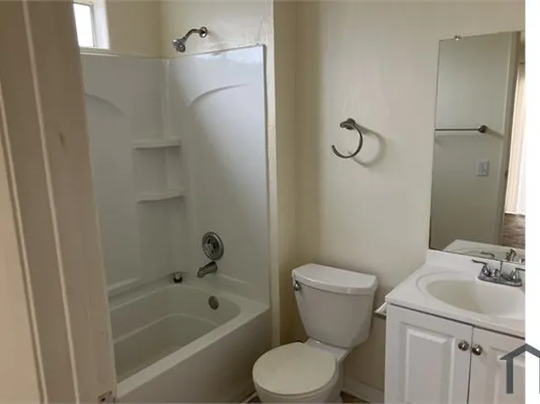 9104 Lamar St #B, Spring Valley, CA 91977