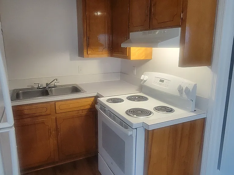 1730 River Front Dr #B4 — Photo 2