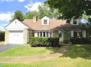 10975 Ellicott Rd, Philadelphia, PA 19154