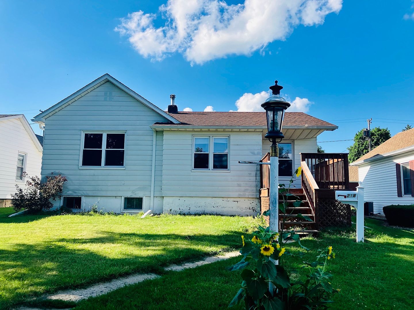 218 W Caroline St, Spring Valley, IL 61362 Zillow