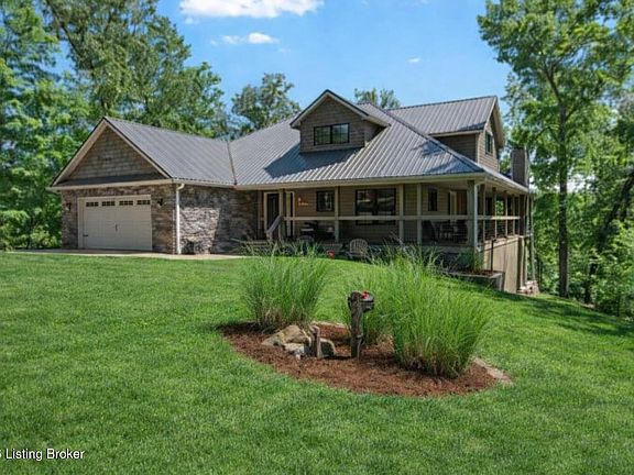 2nd image of 188 Moutardier Bay Ct
