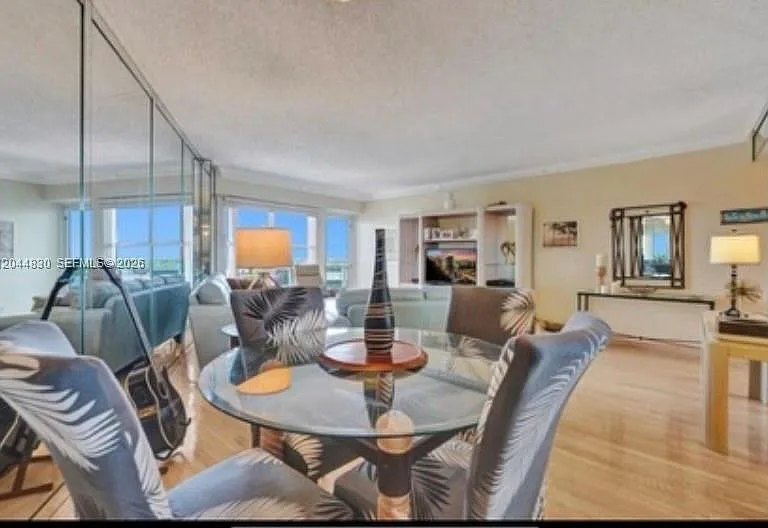 3700 Galt Ocean Dr #814 — Photo 4