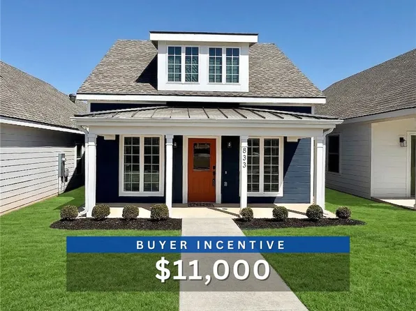 833 NE Heights Ln, Bentonville, AR 72712