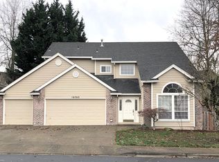 16762 NW Paddington Dr, Beaverton, OR 97006