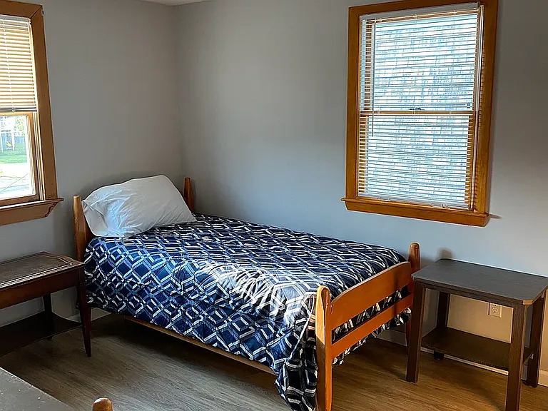 Bedroom 3 showing one of two Twin Beds