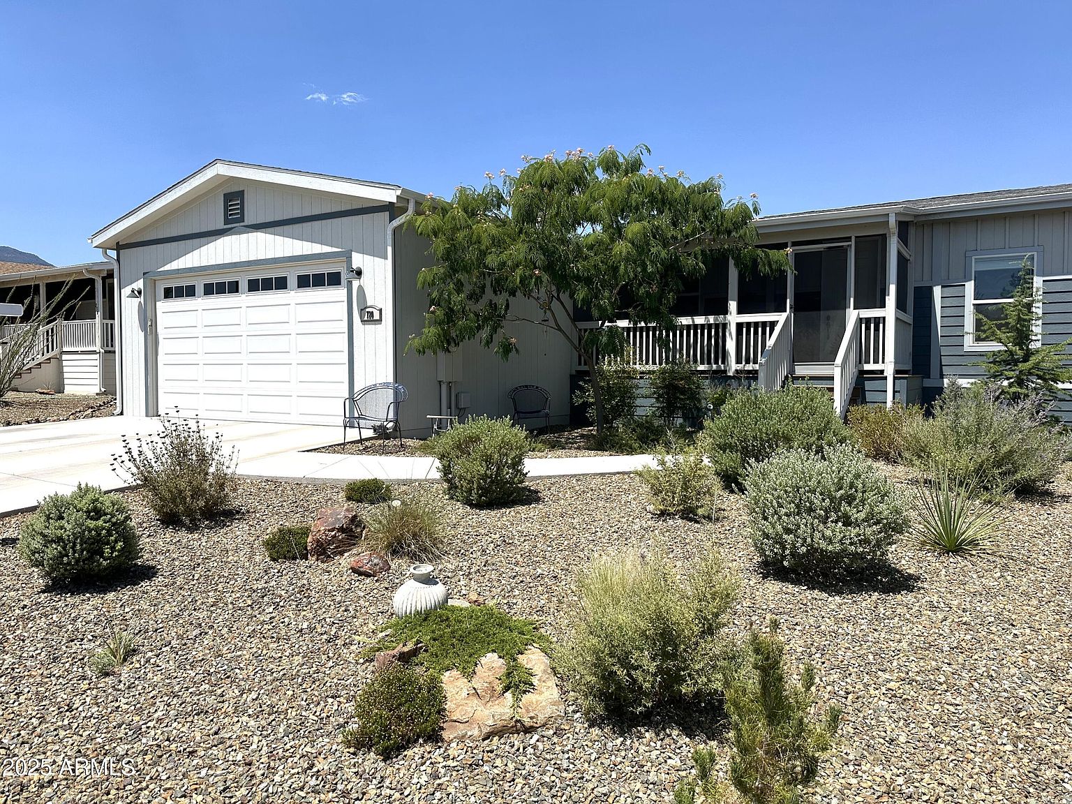 720 W On The Greens Blvd