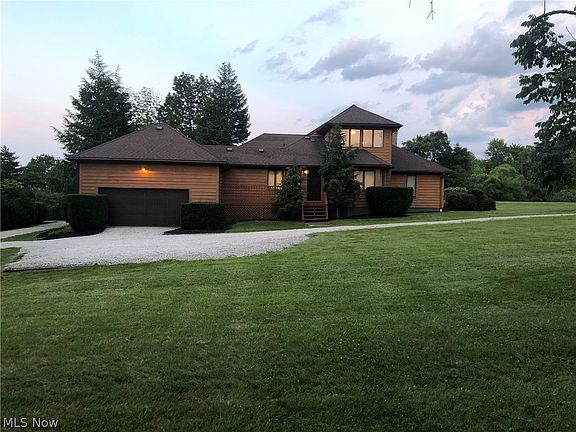 3rd image of 3832 Sharon Copley Rd