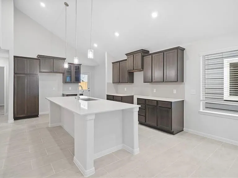 21322 Cypress Autumn Dr — Photo 2
