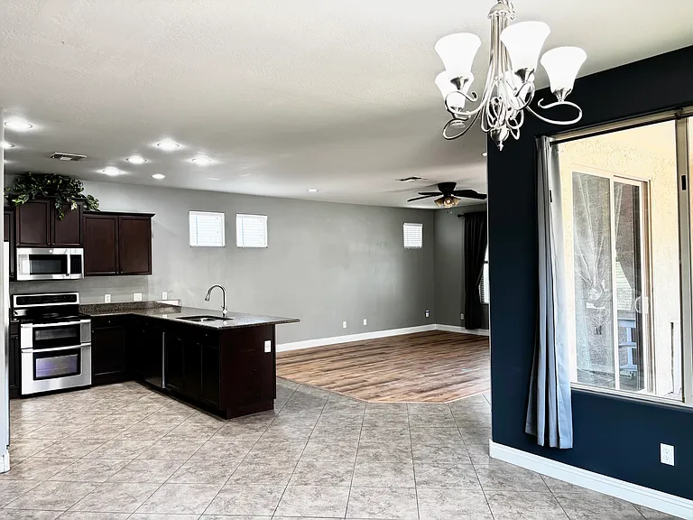 3279 E Jasper Dr — Photo 8