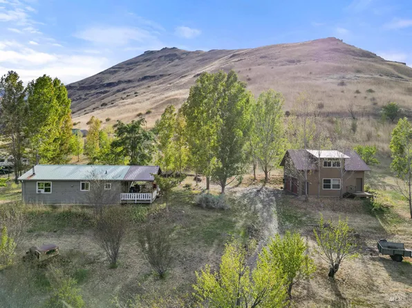61380 Highway 129, Anatone, WA 99401