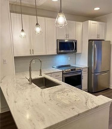 2nd image of 466 NE 2nd Ave #22