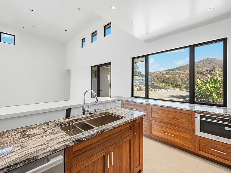 2293 Monticello Rd #B — Photo 10