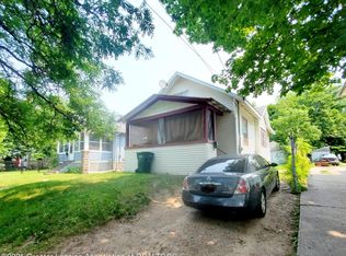 1704 New York Ave, Lansing, MI 48906