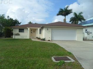 2223 Banana St, Saint James City, FL 33956