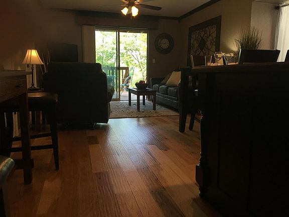 3rd image of 1 Woodpecker Ln