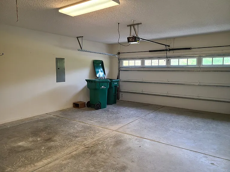 565 Colonel Thomas Heyward Rd — Photo 15