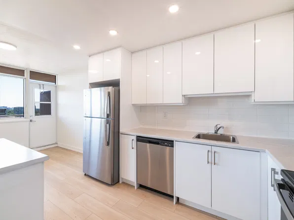 Riverview Apartments