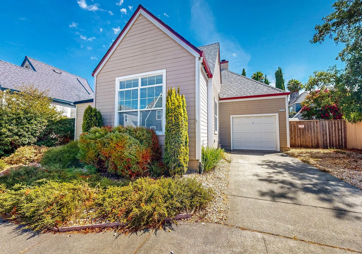Beautiful Desirable Coffey Park Two Bedroom One Bath Single Floor Home — Photo 1
