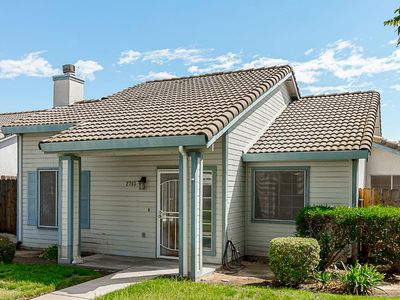 2703 Parkway, Ceres, CA, 95307