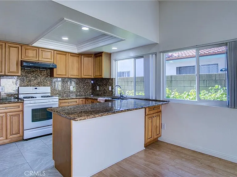 1541 Sekio Ave — Photo 2