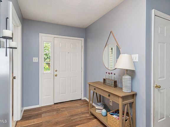 3rd image of 1010 Brittany Deanne Ln