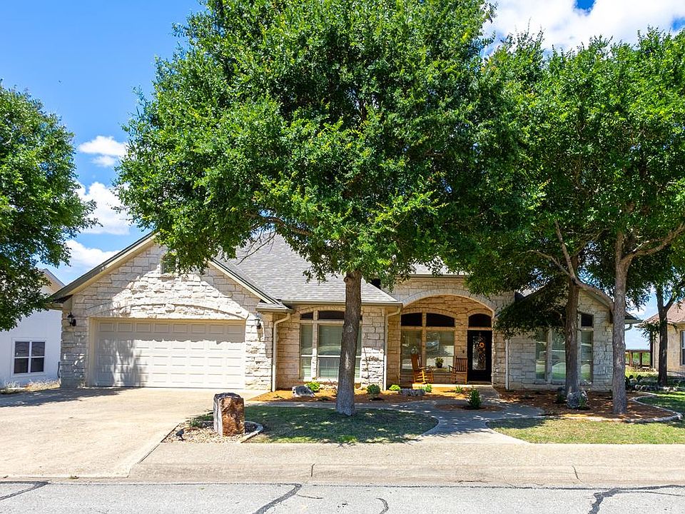 1st image of 2024 Crown View Dr