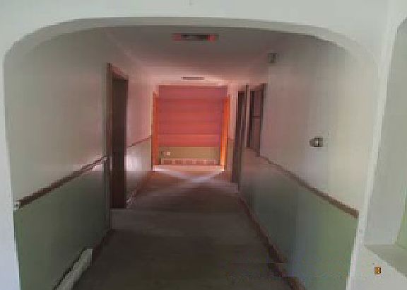 2nd image of 806 S Saginaw St