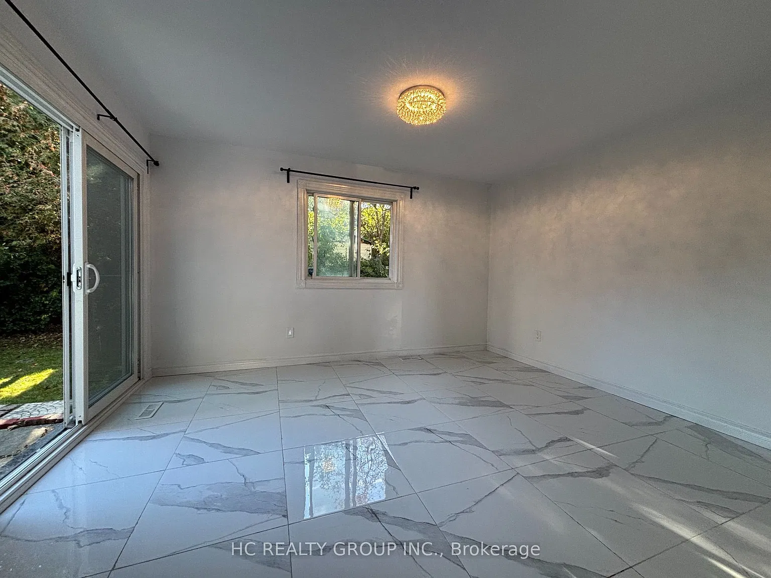 4 bed, $3,000 — Photo 4