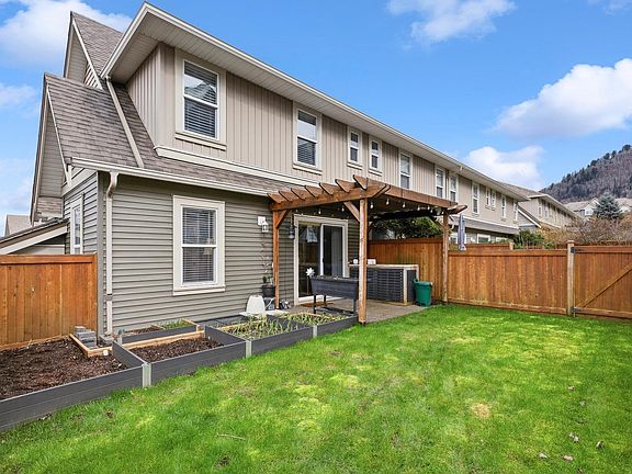 4th image of 5648 Promontory Rd #15