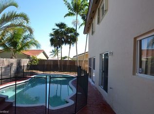 8490 SW 198th St, Cutler Bay, FL 33189