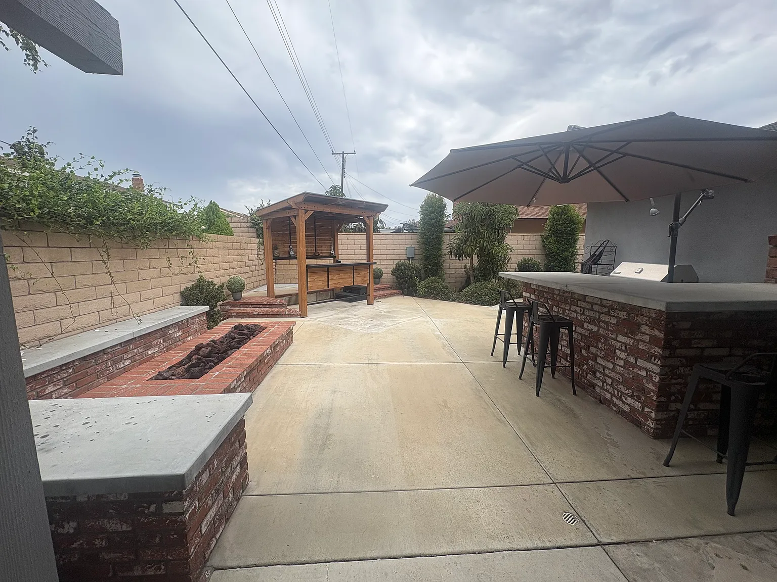 5 bed, 2152 sqft, $5,800 — Photo 4
