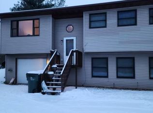 E6975 Keenan Ct #B, Reedsburg, WI 53959