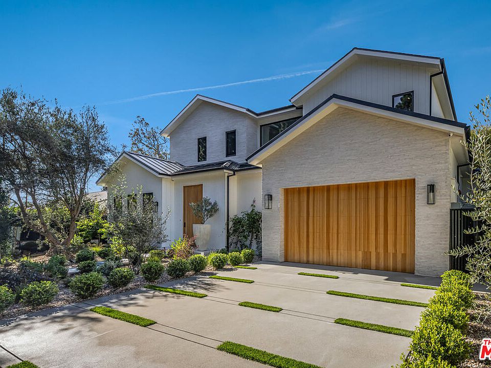1st image of 315 Veteran Ave
